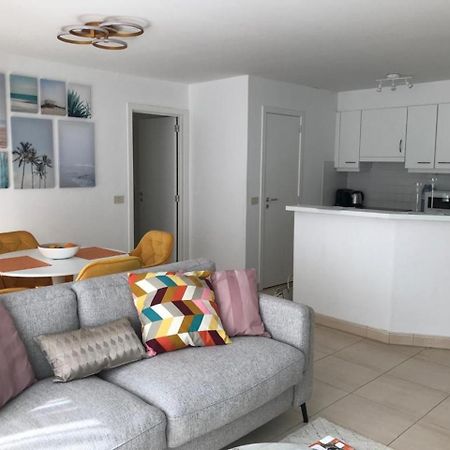 Urbanstay Suites - Beachfront Apartment In Knokke 外观 照片